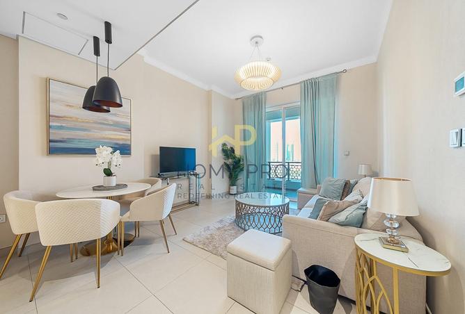 941829 - Property Image 2