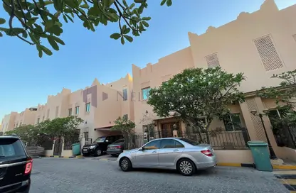 Compound - 3 Bedrooms - 4 Bathrooms for rent in Ammar Bin Yasser Street - Al Aziziyah - Doha
