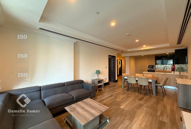 990780 - Property Image 2