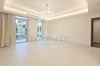 Apartment - 1 Bedroom - 2 Bathrooms for rent in Gewan Island - The Pearl Island - Doha