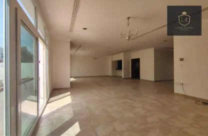 Villa - 3 Bedrooms - 5 Bathrooms for rent in Ain Khaled - Doha