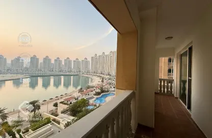 شقة - غرفة نوم - 2 حمامات للايجار في فيفا غرب - فيفا بحرية - جزيرة اللؤلؤة - الدوحة