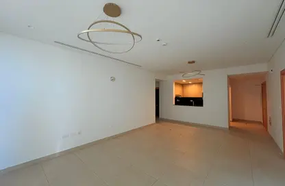 Apartment - 2 Bedrooms - 3 Bathrooms for rent in Floresta Gardens - Floresta Gardens - The Pearl Island - Doha