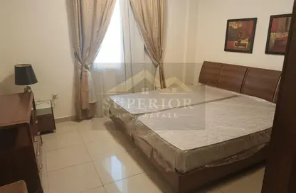 Apartment - 2 Bedrooms - 2 Bathrooms for rent in Umm Ghwailina Comm - Umm Ghuwalina - Umm Ghuwailina - Doha