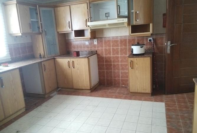 982502 - Property Image 3