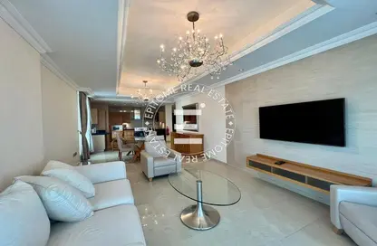 Apartment - 2 Bedrooms - 2 Bathrooms for rent in Viva Bahriyah - The Pearl Island - Doha