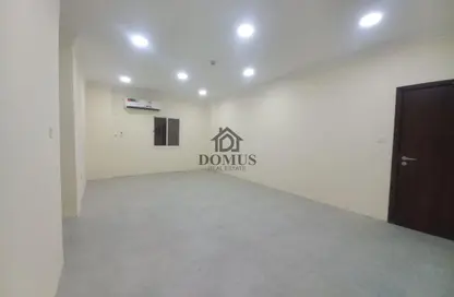 Apartment - 3 Bedrooms - 3 Bathrooms for rent in Hiteen Street - Al Muntazah - Doha