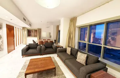 شقة - 2 غرف نوم - 4 حمامات للايجار في شارع الشط - الخليج الغربي - الدوحة