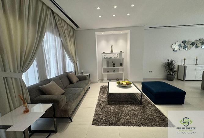 907399 - Property Image 3