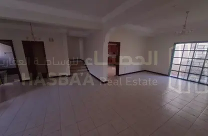 فيلا - 4 غرف نوم - 5 حمامات للايجار في شارع النعيجة - النعيجة - الدوحة