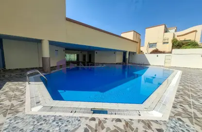 مجمع سكني - 3 غرف نوم - 3 حمامات للايجار في شارع وادي الشاهينيا - عين خالد - الدوحة