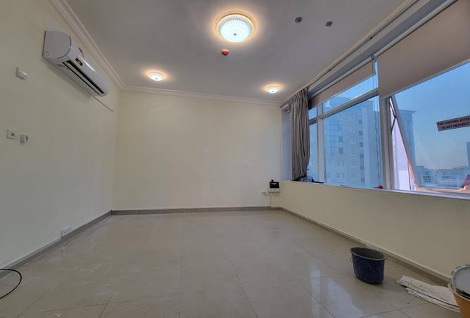 946541 - Property Image 3