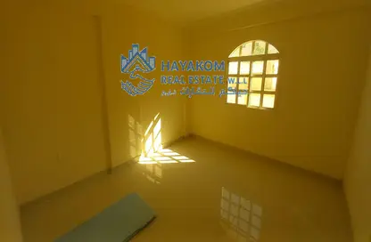 Empty Room image for: Whole Building - Studio for rent in Al Wakrah - Al Wakra, Image 1