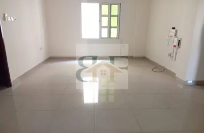 Apartment - 2 Bedrooms - 2 Bathrooms for rent in Al Mansoura - Al Mansoura - Doha