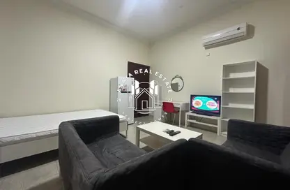 شقة - 1 حمام للايجار في الخليج الجنوبي - الخليج الغربي - الدوحة شقة - 1 حمام للايجار في الخليج الجنوبي - الخليج الغربي - الدوحة