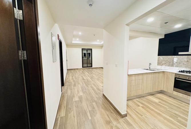 989104 - Property Image 3