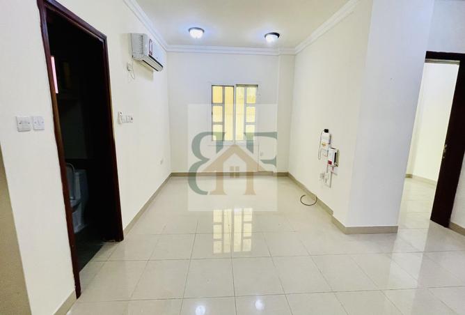 994199 - Property Main Image