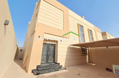 Villa - 5 Bedrooms - 7 Bathrooms for rent in Al Thumama - Al Thumama - Doha