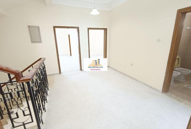 934693 - Property Image 2
