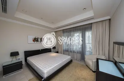 Apartment - 2 Bedrooms - 3 Bathrooms for sale in West Porto Drive - Porto Arabia - The Pearl Island - Doha