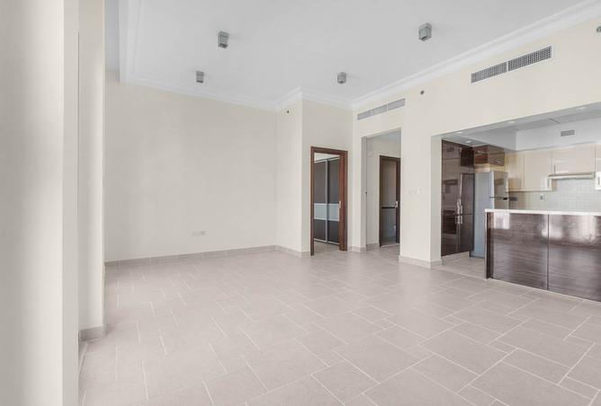 966163 - Property Image 3