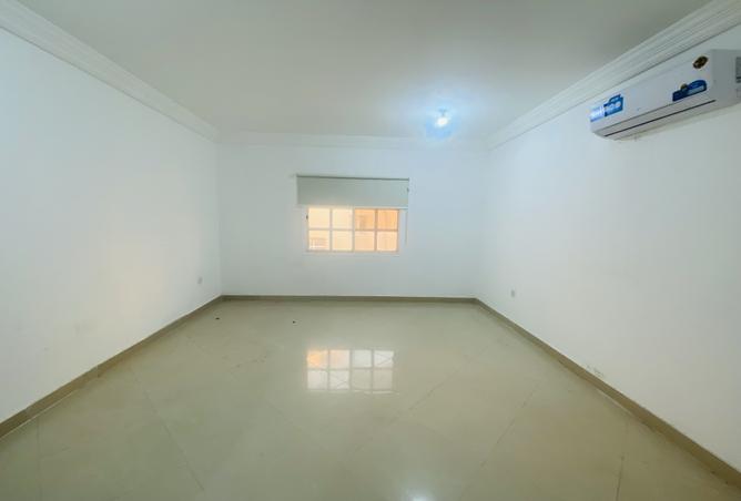 999946 - Property Main Image