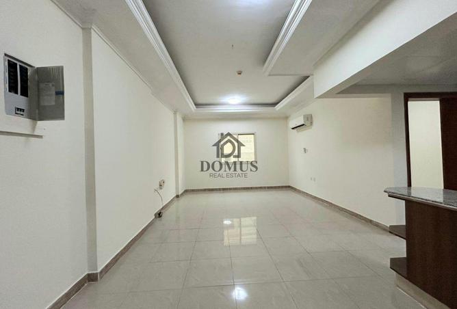 948606 - Property Image 2