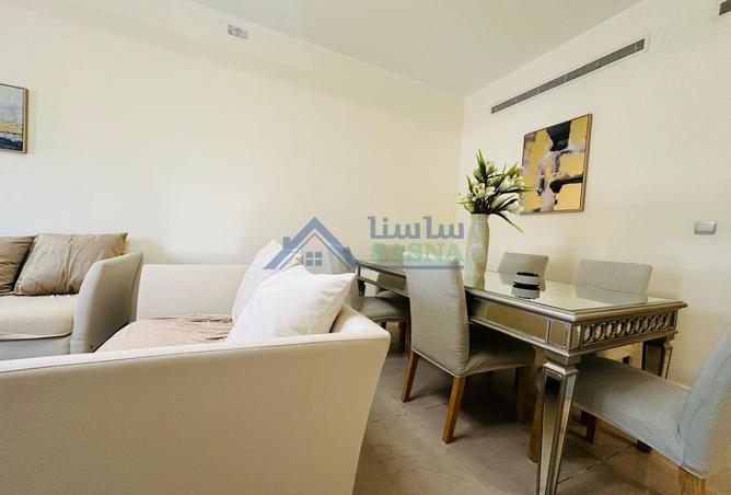 954569 - Property Image 3