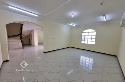 Villa - 5 Bedrooms - 4 Bathrooms for rent in Ain Khaled Villas - Ain Khaled - Doha Villa - 5 Bedrooms - 4 Bathrooms for rent in Ain Khaled Villas - Ain Khaled - Doha