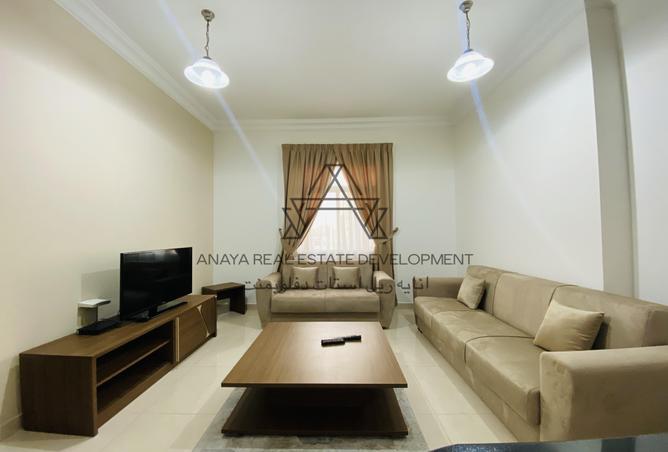930110 - Property Image 2