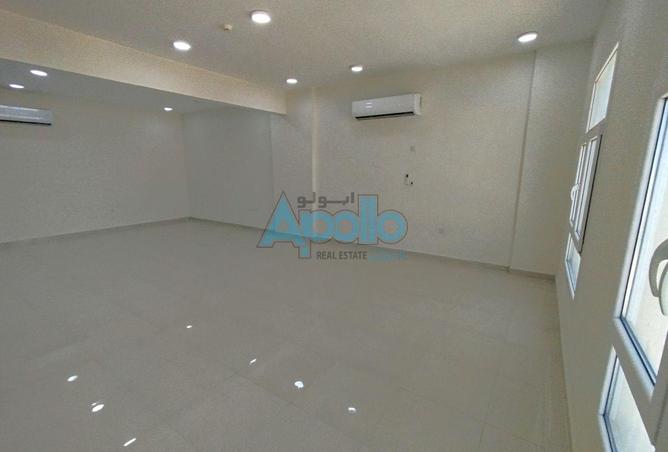 986279 - Property Image 2