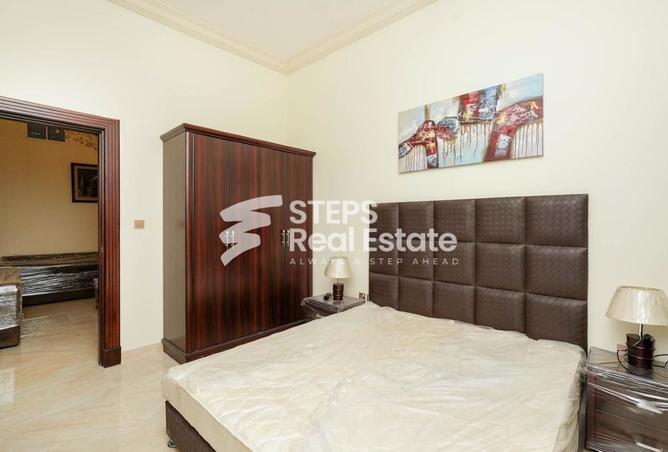 992381 - Property Image 3