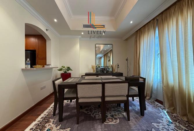 976153 - Property Image 3