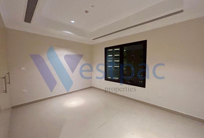 971785 - Property Image 2