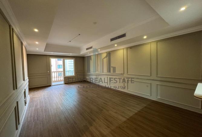 986153 - Property Image 3
