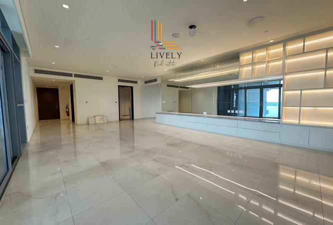 994708 - Property Image 2