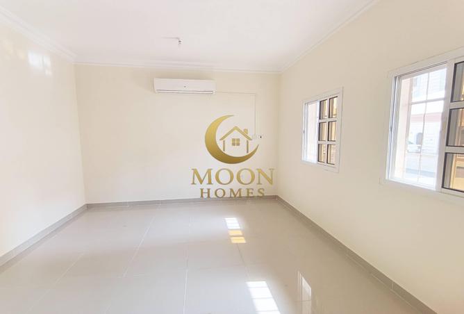 972029 - Property Main Image