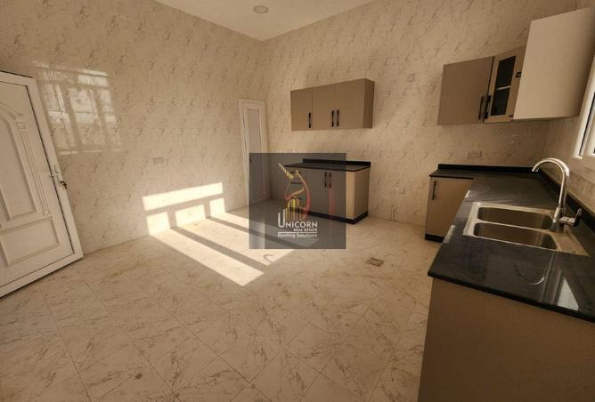 964028 - Property Image 2