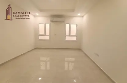Apartment - 2 Bedrooms - 2 Bathrooms for rent in Al Mansoura - Al Mansoura - Doha