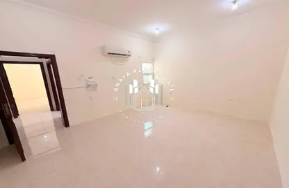 شقة - غرفة نوم - 1 حمام للايجار في عين خالد - الدوحة