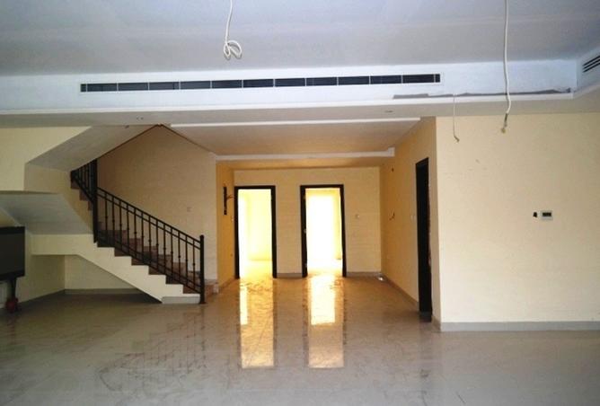 984911 - Property Image 3