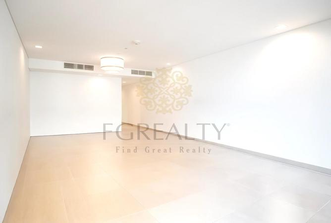 948302 - Property Image 2