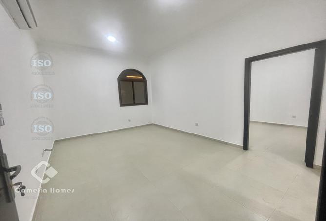 984192 - Property Image 2