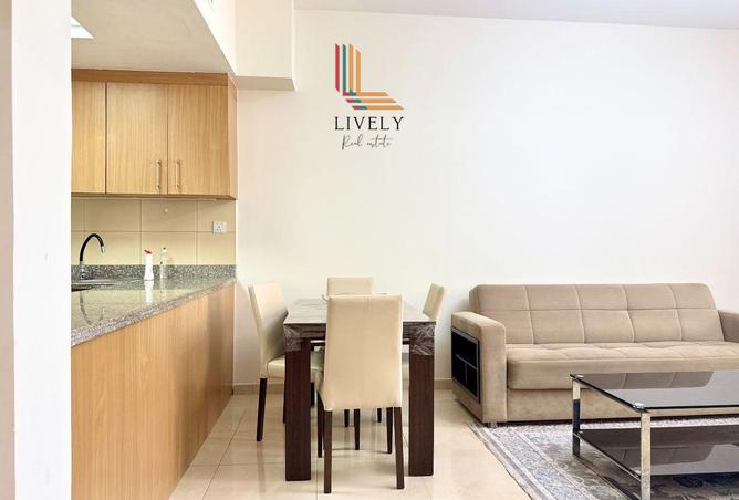 964363 - Property Image 2