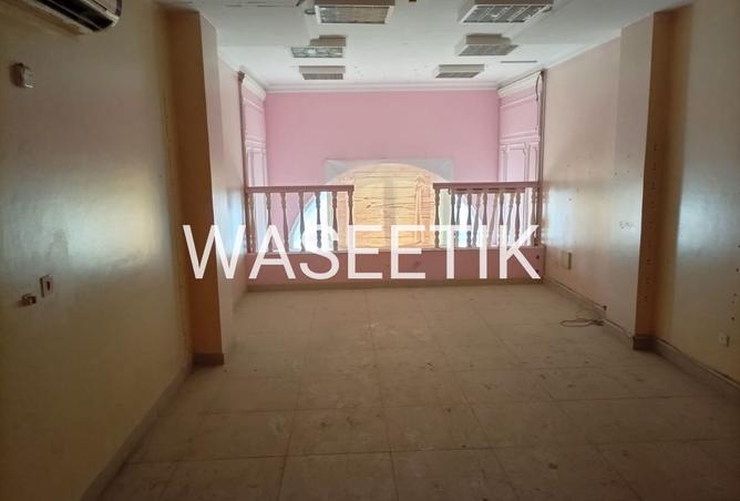 942865 - Property Image 2