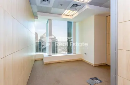 Office Space - Studio - 1 Bathroom for rent in Al Shatt Street - West Bay - Doha