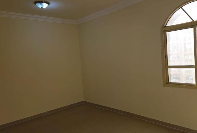 980395 - Property Image 3