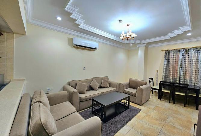 939569 - Property Image 2