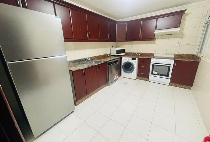 960909 - Property Image 3