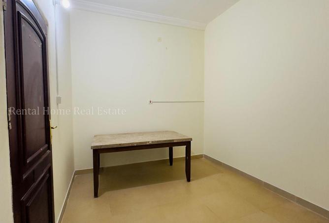 1010180 - Property Image 2